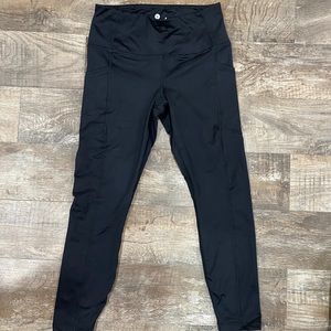 Velocity Workout Leggings (Cropped)